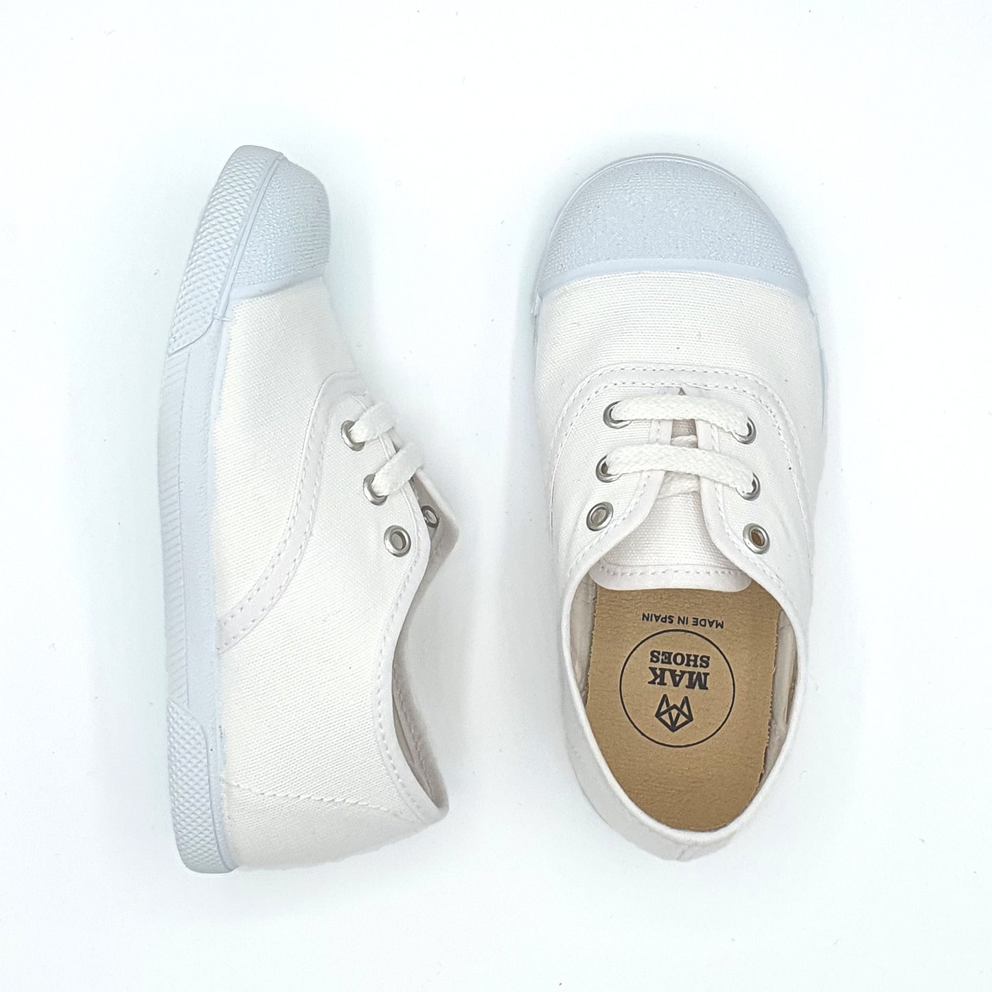 ZAPATILLA TIPO BAMBA NIÑO/NIÑA CON CORDONES PUNTERA DE GOMA EU 20-37