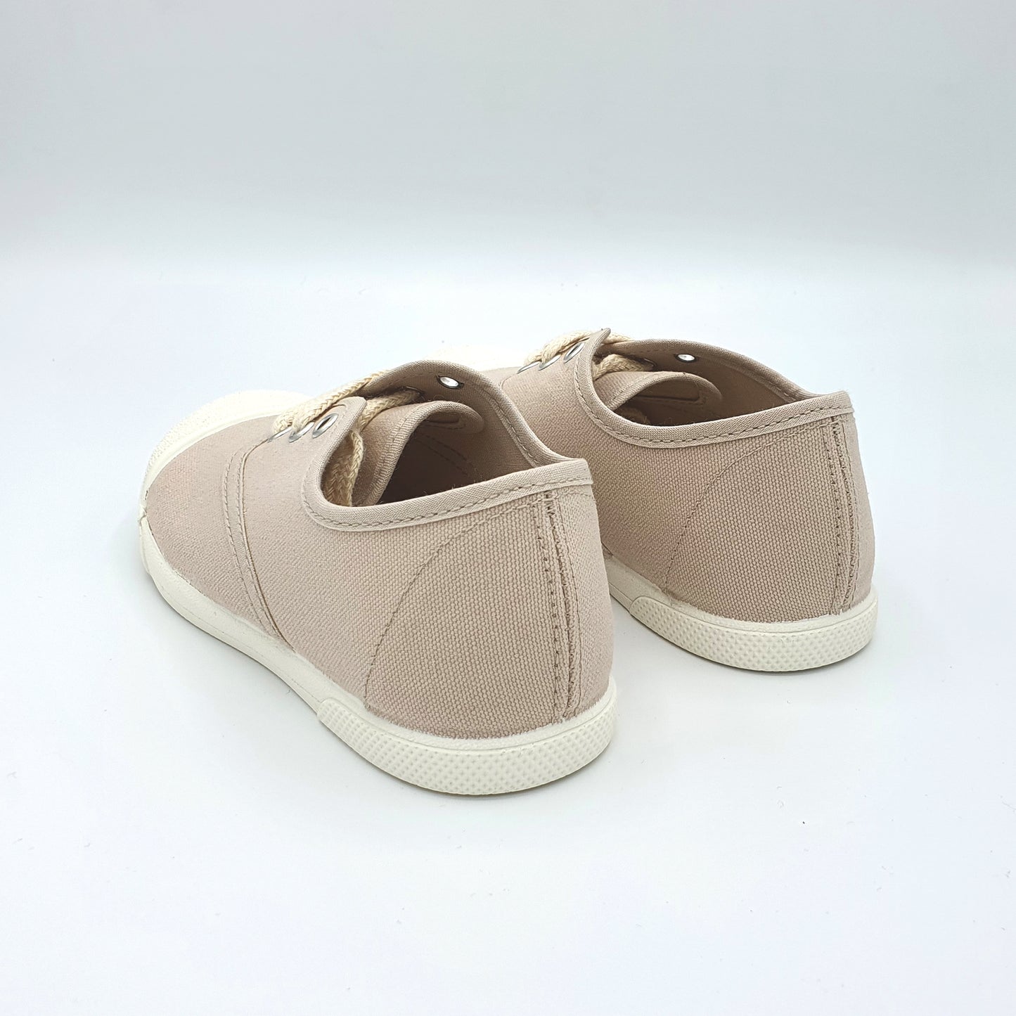 ZAPATILLA TIPO BAMBA NIÑO/NIÑA CON CORDONES PUNTERA DE GOMA EU 20-37